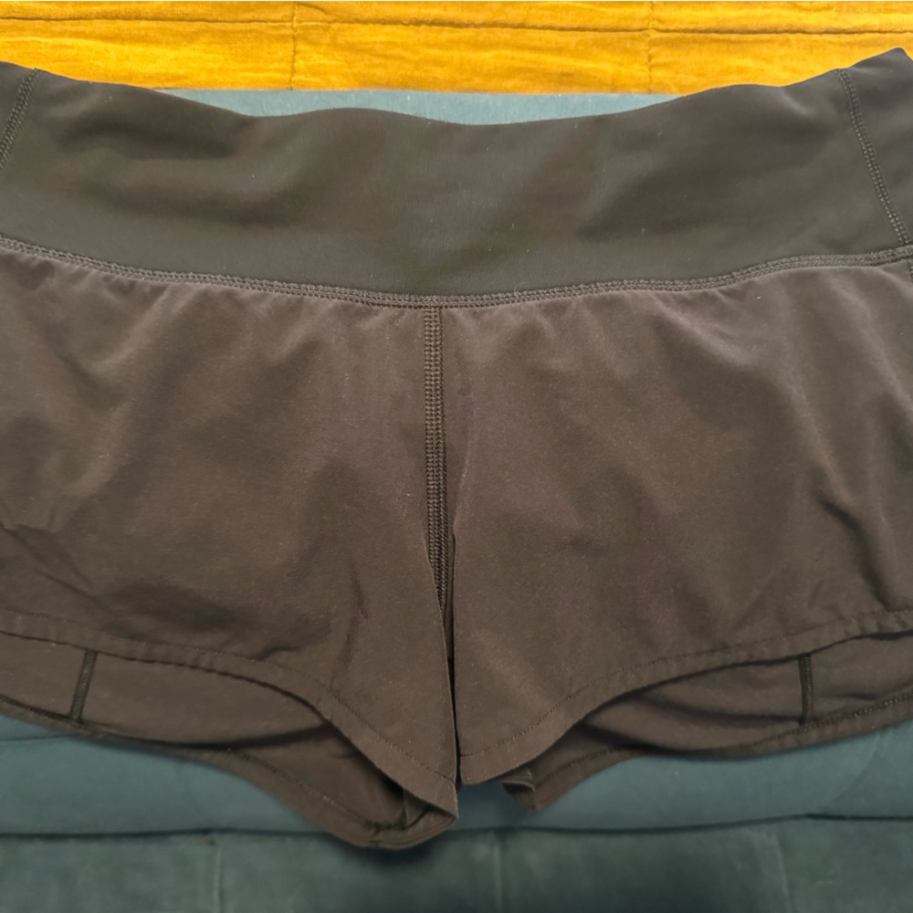 Bundle of 5 Lululemon “Speed Up” 2.5” shorts - Picture 4 of 16